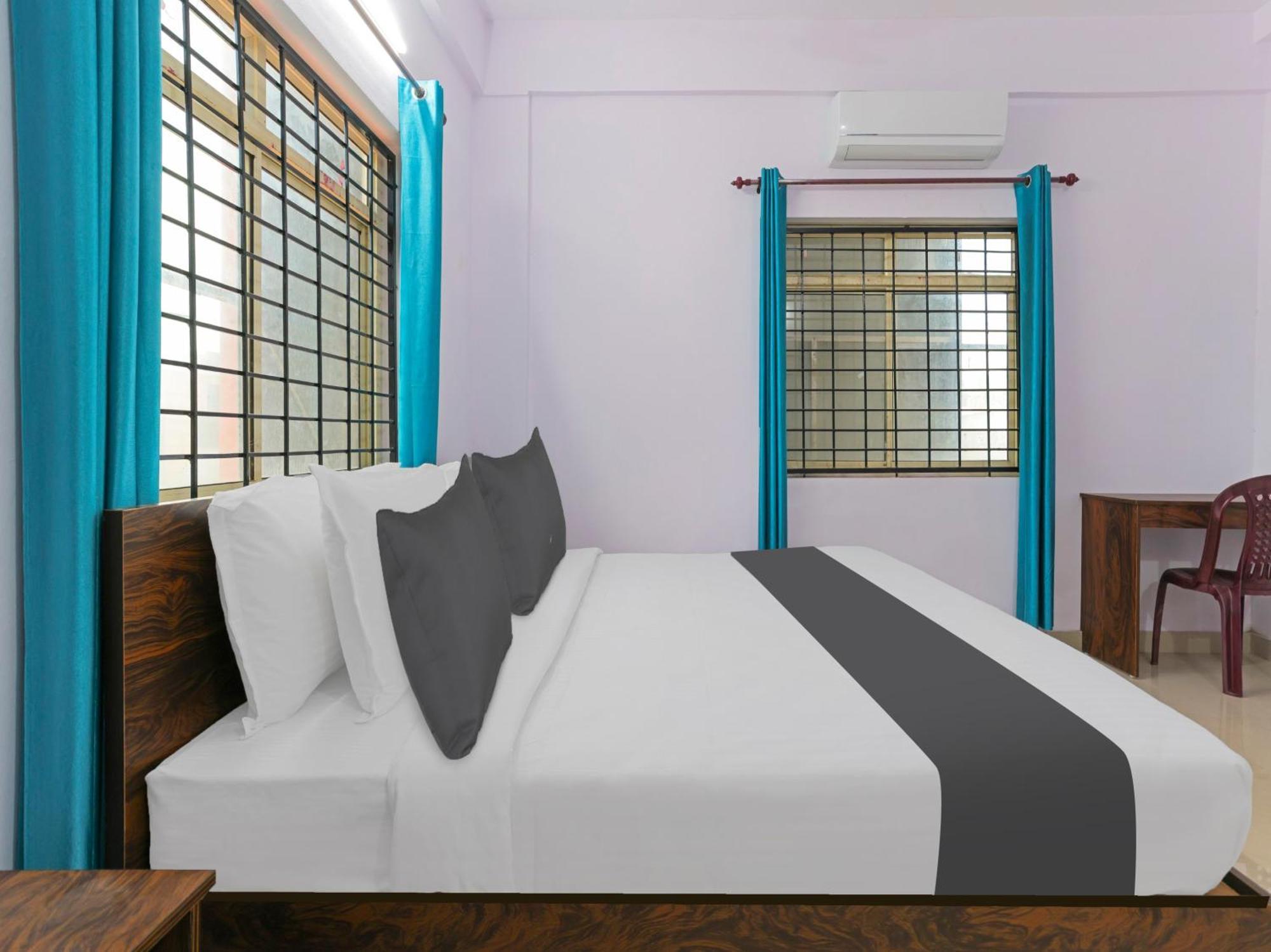 Hotel O Nila Tourist Home Thiruvananthapuram Buitenkant foto