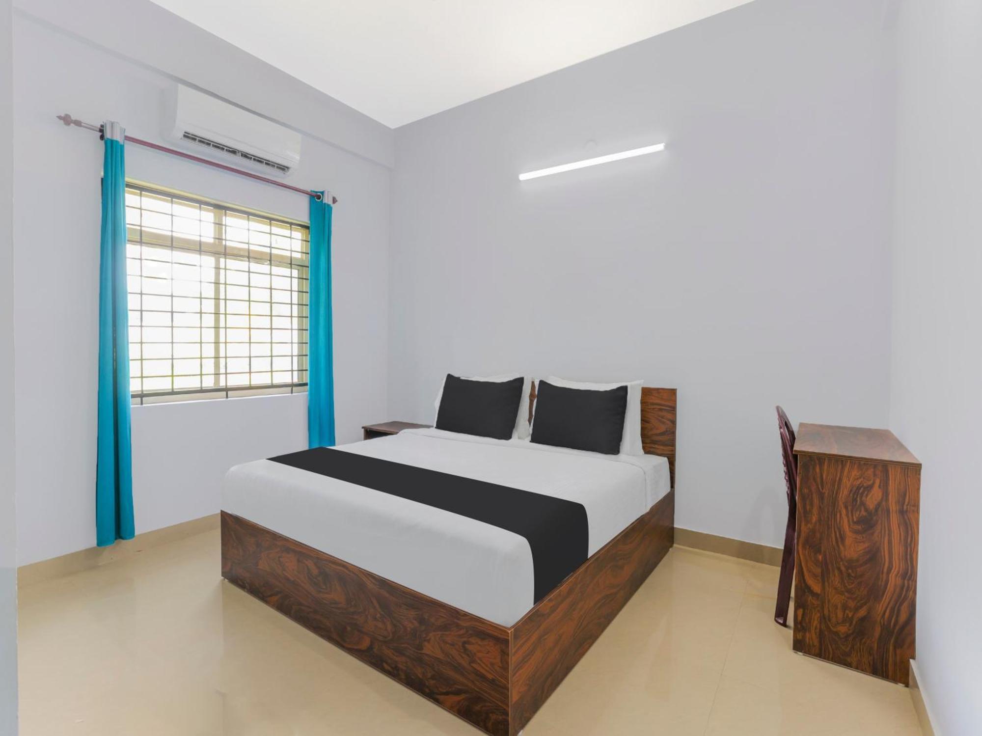 Hotel O Nila Tourist Home Thiruvananthapuram Buitenkant foto