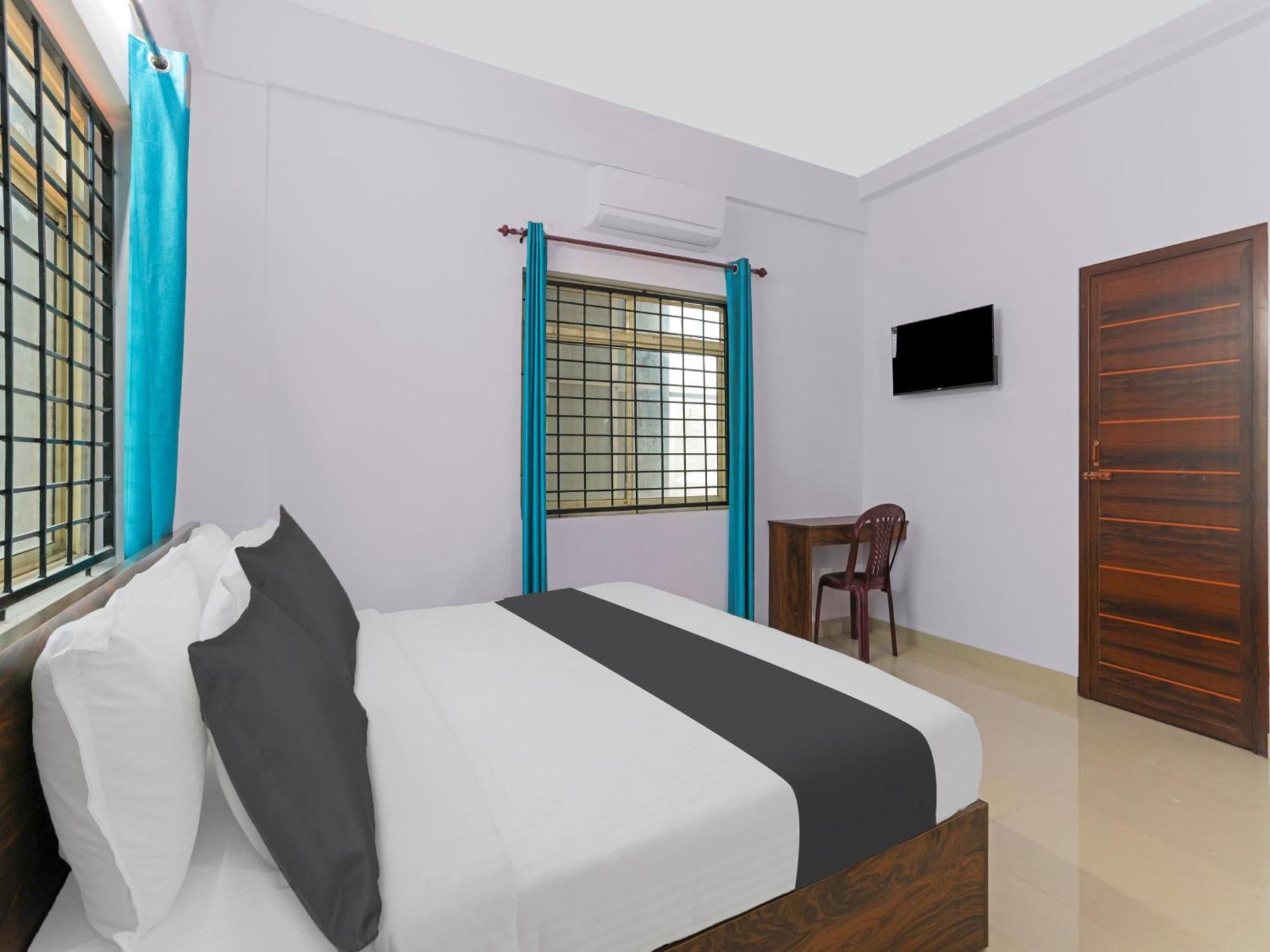 Hotel O Nila Tourist Home Thiruvananthapuram Buitenkant foto