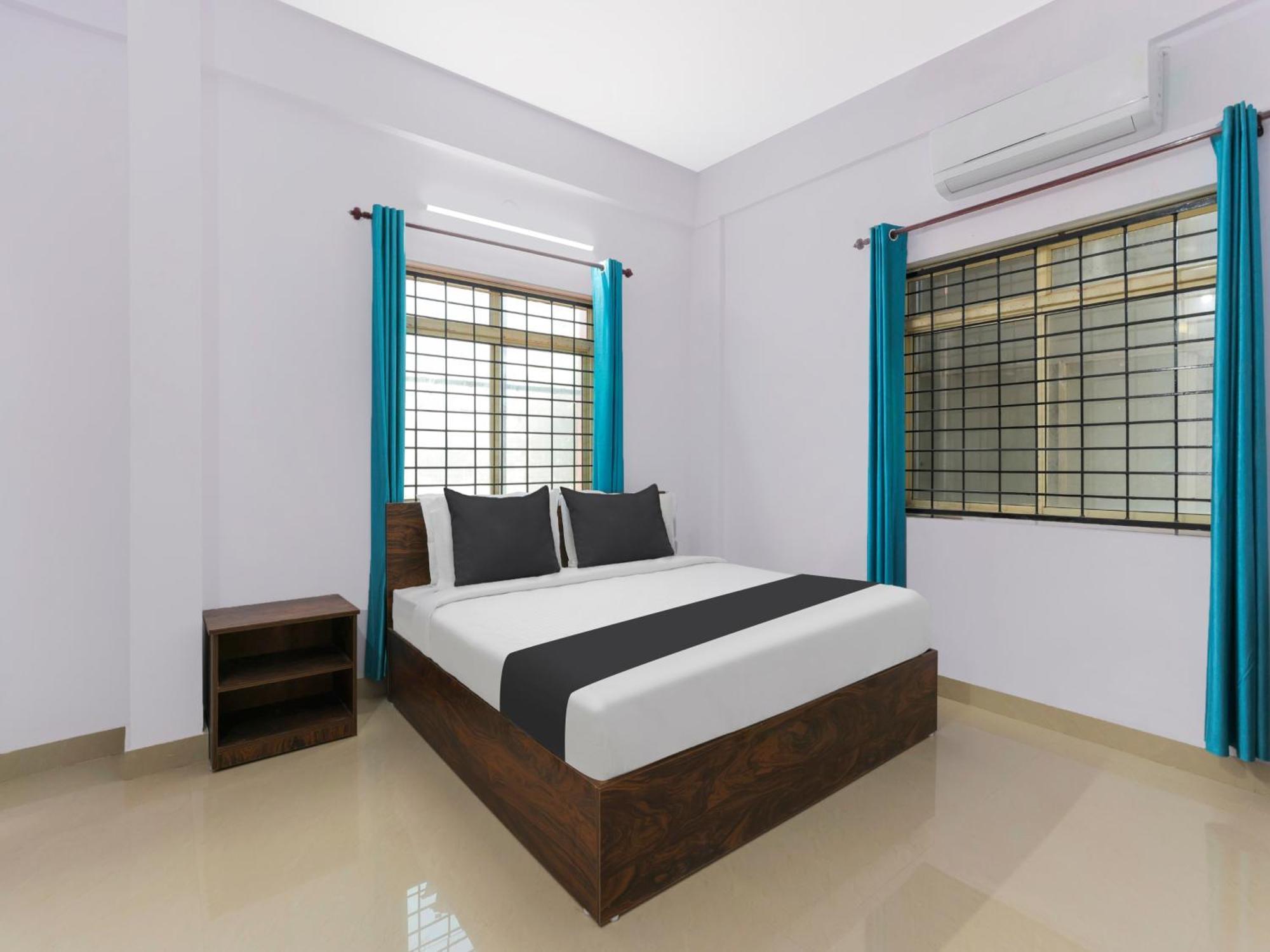 Hotel O Nila Tourist Home Thiruvananthapuram Buitenkant foto