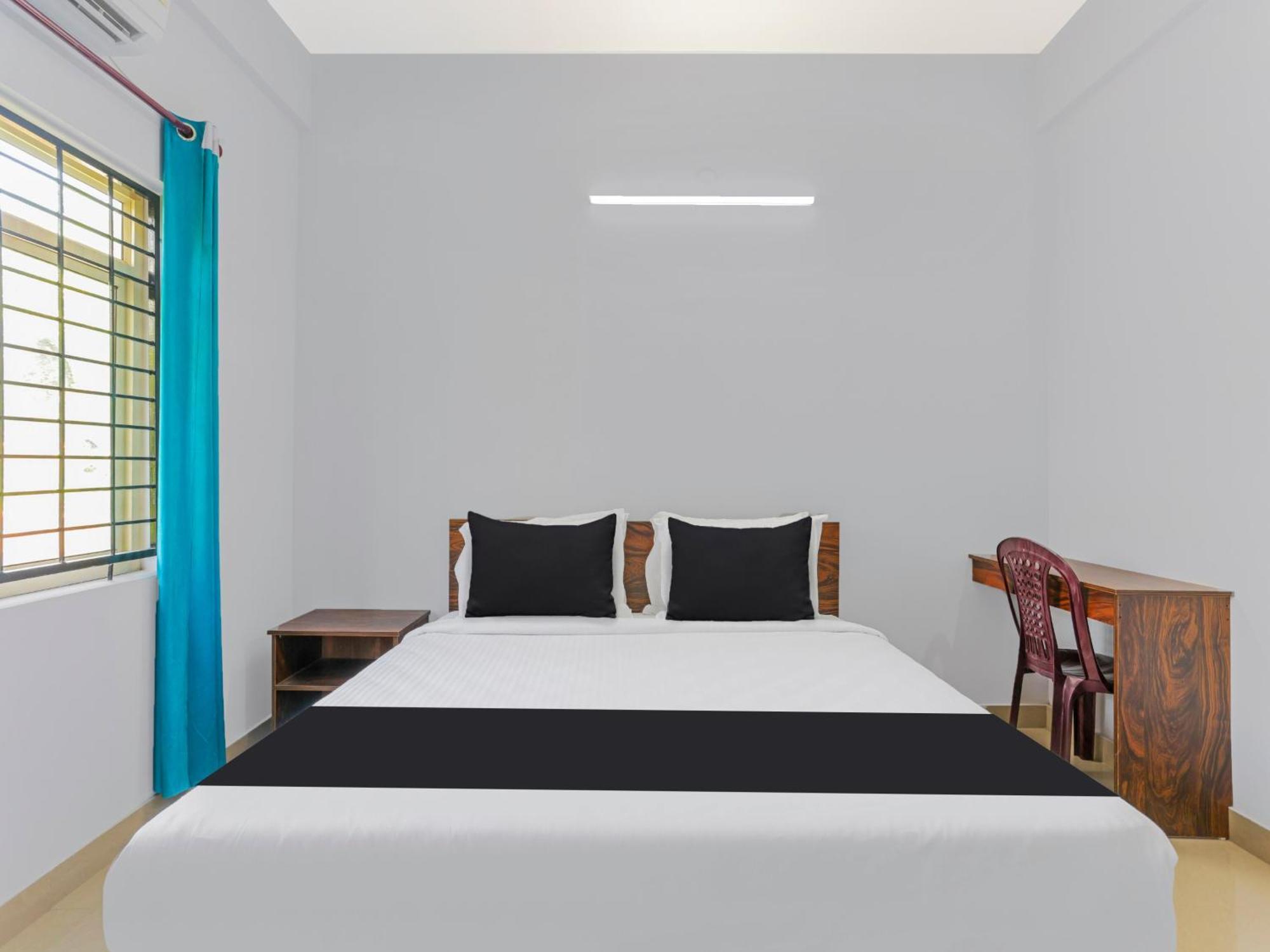 Hotel O Nila Tourist Home Thiruvananthapuram Buitenkant foto